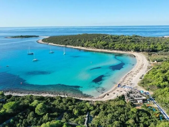 Holiday Home Casa Lorela In Sali, Island Dugi Otok