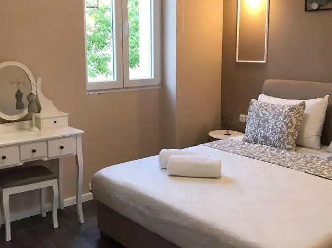 Holiday Home Casa Lorela In Sali, Island Dugi Otok