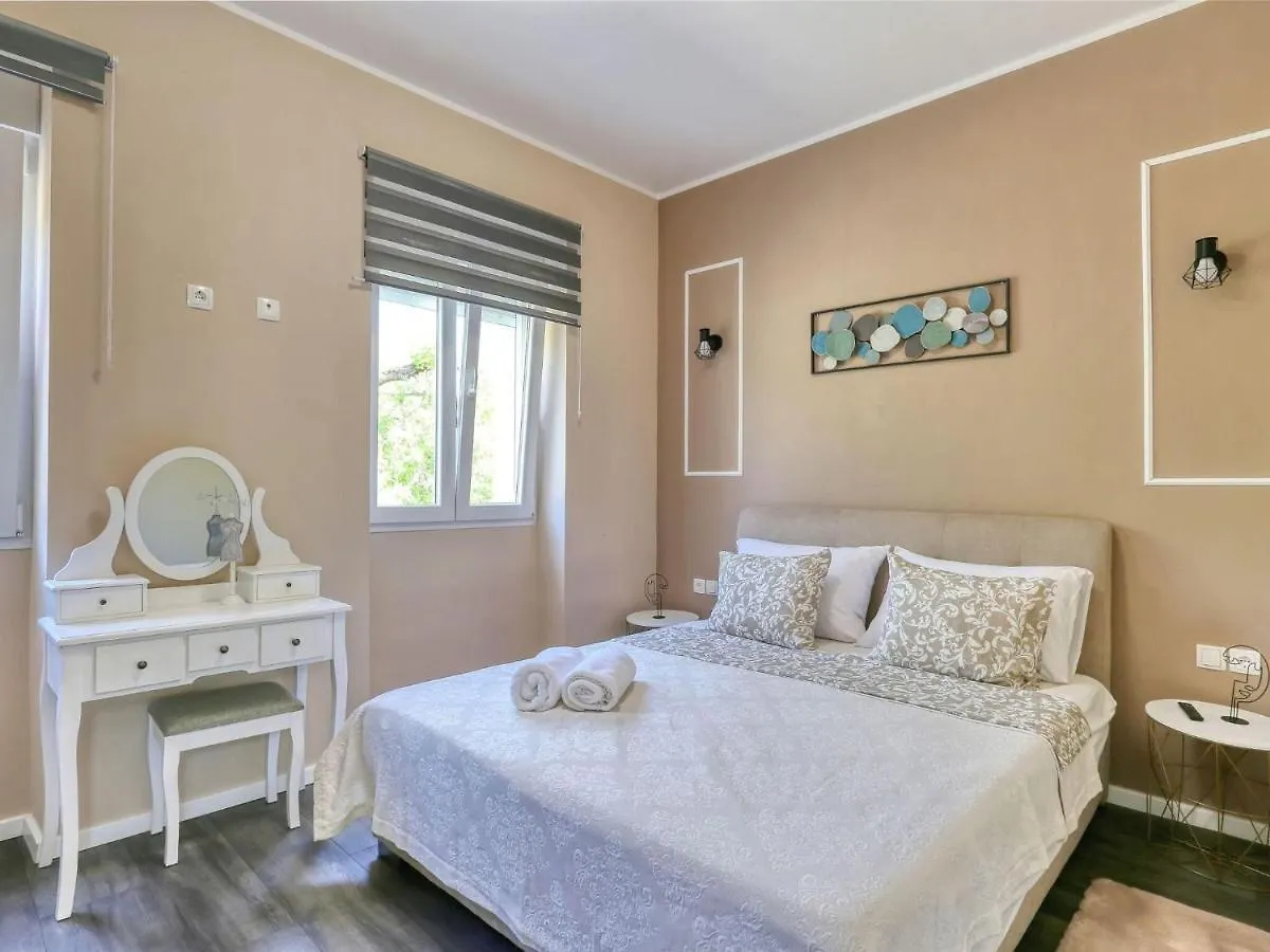 Holiday Home Casa Lorela In Sali, Island Dugi Otok Croatia