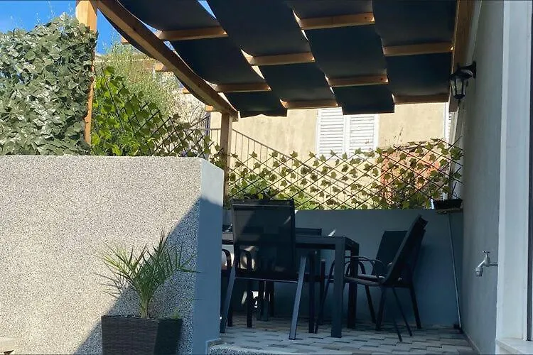 Holiday Home Casa Lorela In Sali, Island Dugi Otok  Sali